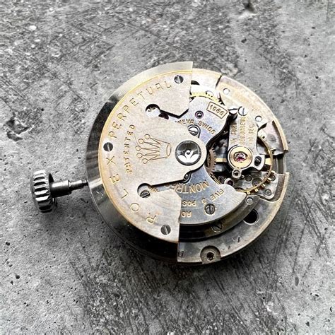 Vintage Rolex Automatic Movement Calibre 1066 + Date wheel